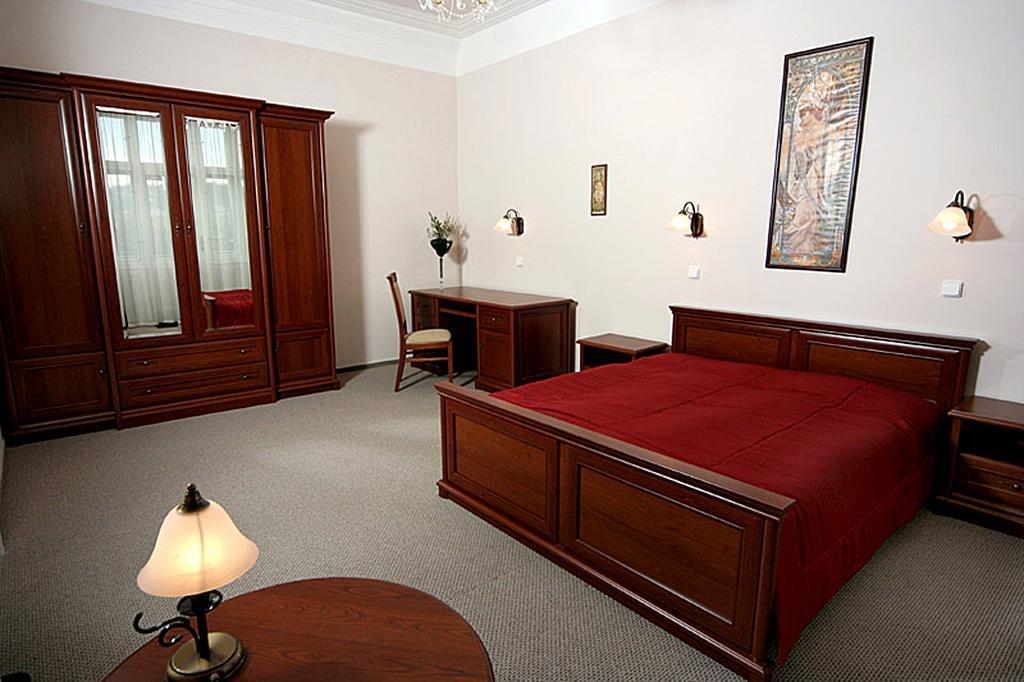 Hotel & Residence Royal Standard Praha Ruang foto